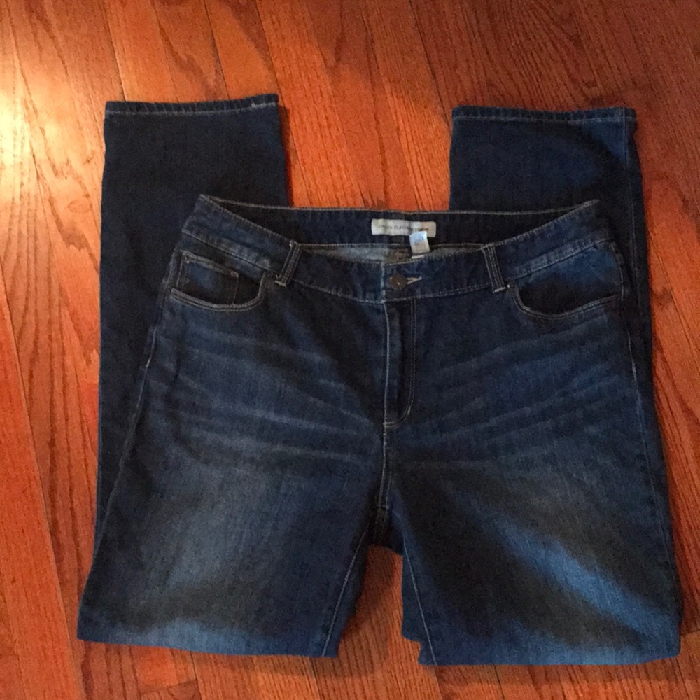 Chico’s platinum 2.5 or woman’s 14 jeans